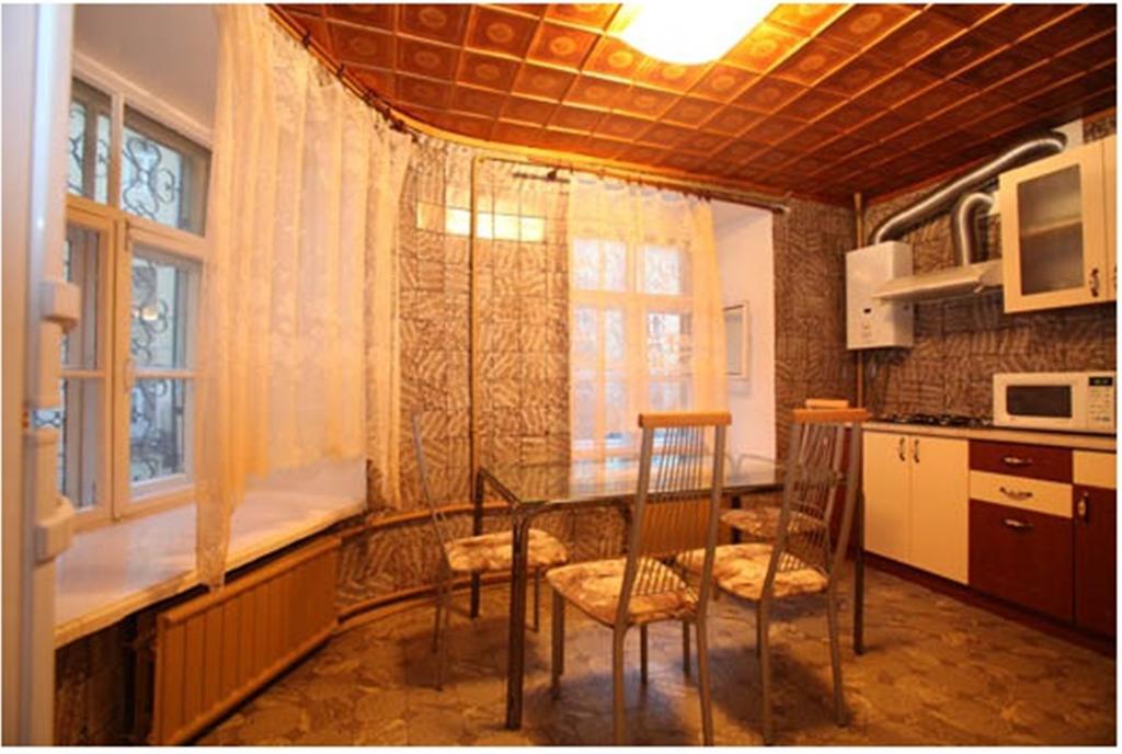 Selena Apartment On Bolshaya Morskaya St Pétersbourg Chambre photo